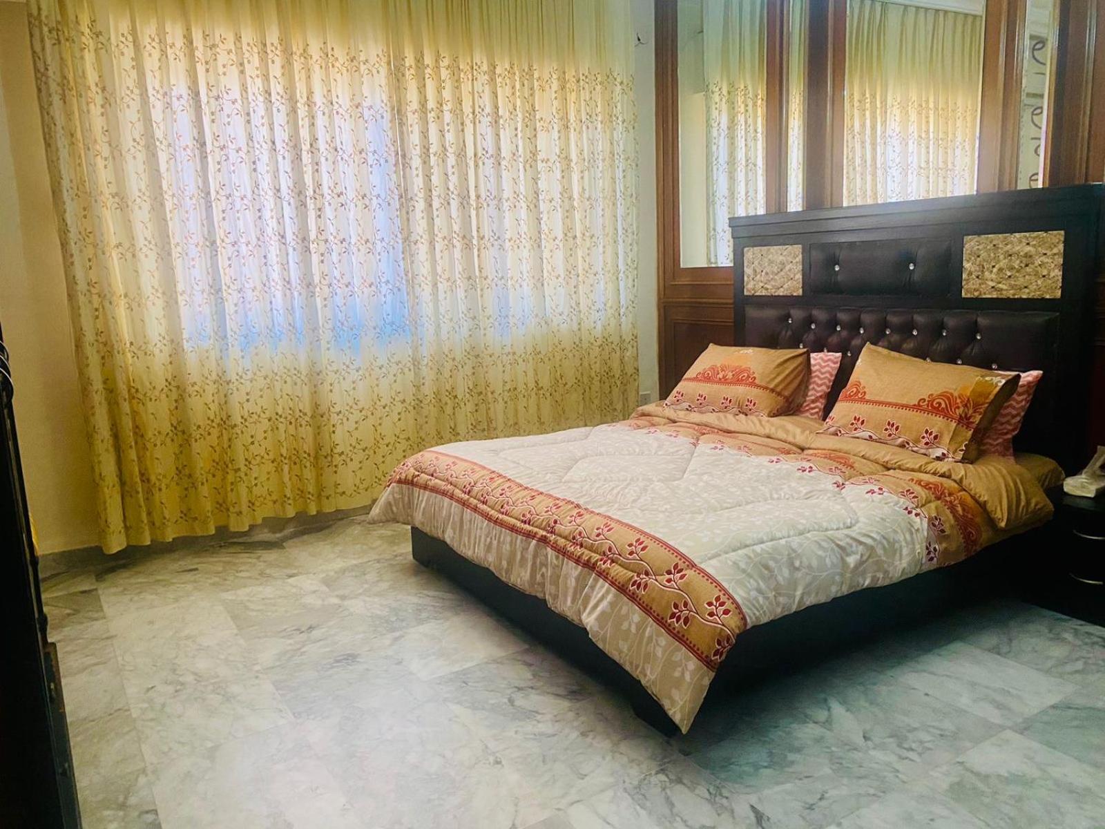 2bedroom Gardens Street Apartament Amman